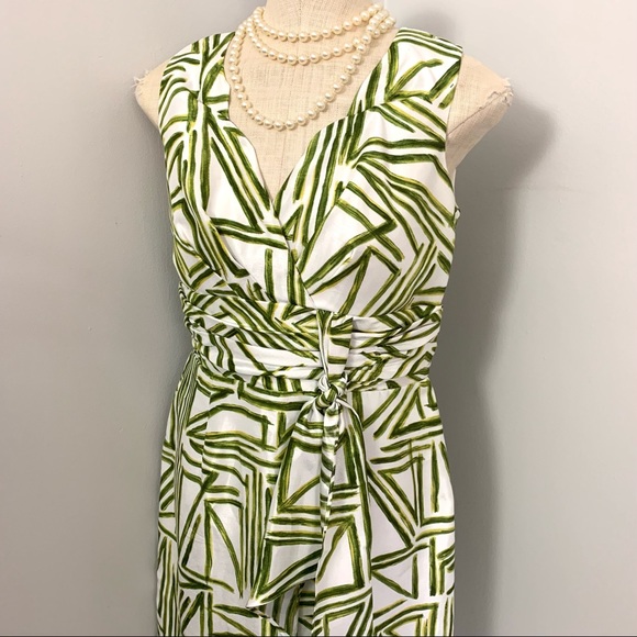 Retro Bombshell Wiggle Dress, Bamboo Print (S/M) - Picture 3 of 8
